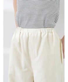 earth music&ecology バルーンシルエットパンツ（Ｉｖｏｒｙ）