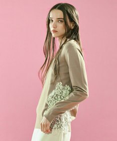 BEIGE， 【ご好評により新色追加！洗える】WILLOW / アシンメトリーレースクルーネックニット Milk tea×Ecru