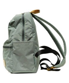 Regalo Felice 【ポケット充実 / A4サイズ対応 / 軽量】リュック / REGALO