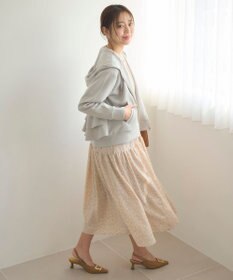 Feroux 【大好評につき新色登場！】バックフリルダンボール パーカー