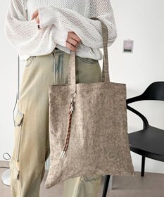 WEGO チャーム付きA4トートバッグ