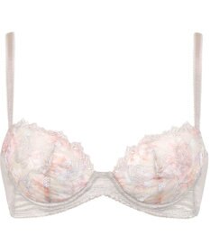 Wing 【重力に負けないバストケアBra】気軽にバストケア　背中すっきり　ウイング／ワコール　KB2408