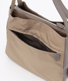 Y'SACCS スクエアすっきりトート Mサイズ