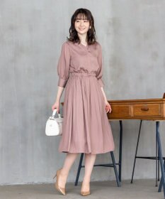 Tiaclasse L 【洗える】スタイルアップも叶うヴィンテージサテンワンピース