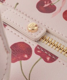 Maison de FLEUR チェリー柄ボストンバッグ