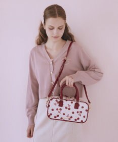 Maison de FLEUR チェリー柄ボストンバッグ