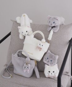 Maison de FLEUR ねこフェイクファーバッグ
