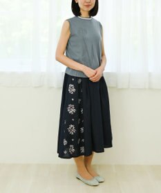 muuc 〈細番手の高級綿糸コットンコーマ糸〉〈洗練された繊維の滑らかな肌触り〉〈お家で洗えるニット〉模様編み ポピーの花リンクス編み ノースリーブブルオーバー