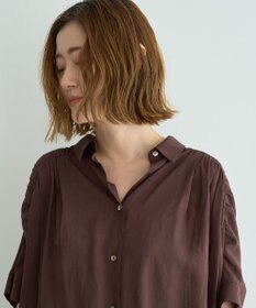 YECCA VECCA 【ドライタッチ】シアーバックギャザーシャツ
