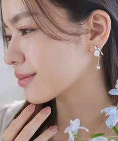 Tiaclasse 【金属アレルギー対応】 シアーフラワードロップピアス