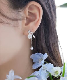 Tiaclasse 【金属アレルギー対応】 シアーフラワードロップピアス