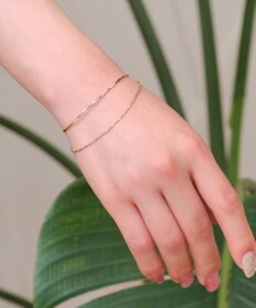 Phoebe クラッカードレーブバングル　ゴールド