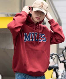 WEGO 【ユニセックス着用ITEM/SMLサイズ展開】グラフィックロゴプルパーカー