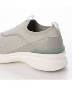 ing <ing>【レイン対応】ニットスリッポンスニーカー