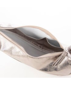 UNBILLION カシュカシュ cachecache / アシンメトリーメタリックショルダーバッグ