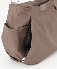 Y'SACCS 【ナイロンタフタ】トラベルショルダー