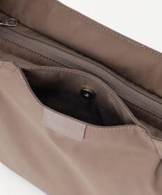 Y'SACCS 【ナイロンタフタ】トラベルショルダー