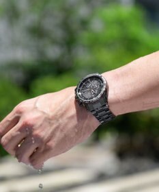 CITIZEN 【ATTESA ACT Line】ブラックボディに映えるオレンジのアクセントカラーが人気モデル AT8185-62E