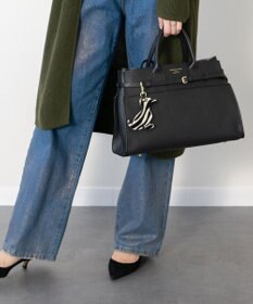 INTER-CHAUSSURES 【ANDREA CARDONE】イヌ型レザーキーチャーム