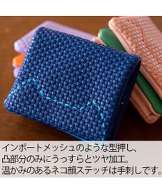 tsumori chisato CARRY エンボスメッシュ 2つ折り財布 ミニ財布 ネコステッチ