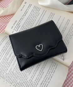 WEGO フリルデザインハートメタルウォレット