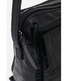 DAKS DD合皮ショルダーバッグ