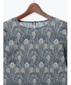 Te chichi 【LIBERTY FABRICS】フレアスリーブブラウス