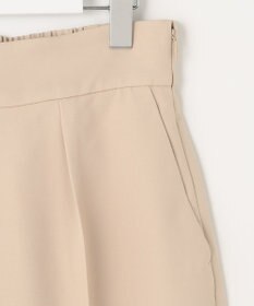 Feroux サスペンダー付きハイウエスト パンツ