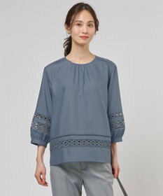 J.PRESS LADIES 【一枚で着映え・セット着用可】スパンソフトクロス刺繍 ブラウス ダルブルー系