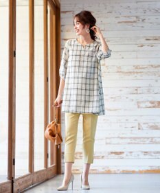 Tiaclasse 【洗える】美脚効果の高いスリットテーパードパンツ