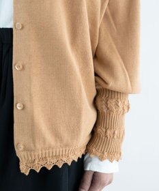 muuc 〈コットン100%強撚糸〉〈通気性が高いドライタッチな素材〉肩周り透かし編み・袖口レース編み コットンカーディガン