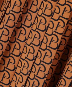 BEIGE， MONT THABOR / ロゴスカート