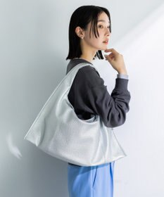 Green Parks トライアングルショルダーバッグ