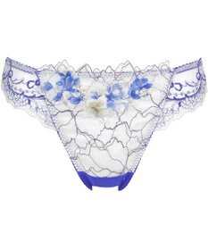 Wing Wing Lesiage　【2820シリーズ】　Ｔバックショーツ　PB2820・PB2821とペア　はきこみ丈あさめ　ウイング／ワコール　PF2822