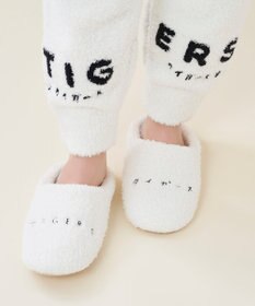 une nana cool MADE WITH 阪神タイガース やわらかモフモフロングパンツ