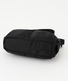 Y'SACCS トリプルポケットベーシックショルダー