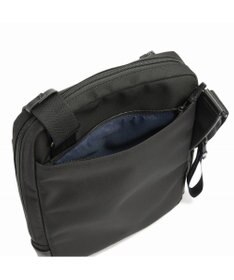 ZERO HALLIBURTON  ZLM ショルダーバッグ 6L 650g 81512