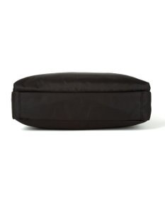 ACE BAGS & LUGGAGE World Traveler アルテア ビジネスバッグ B4 14inchPC収納 軽量 17681 ワールドトラベラー