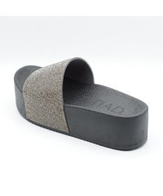 APOM ラインストーンリカバリーサンダル