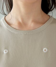 Tiaclasse 【洗える】フラワー刺繍ニットトップス