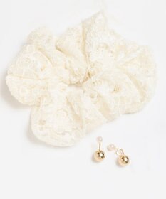 Phoebe <オンワード限定セット>ガーリッシュレースシュシュ×バックモチーフイヤリング