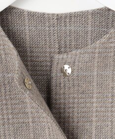 自由区 L 【17号サイズまで展開・カタログ掲載】ウールリバーチェック柄ノーカラー コート