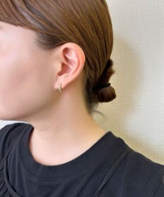 Phoebe 【金属アレルギー対応】テクスチャードスパークビジューピアス/ニッケルフリー ゴールド