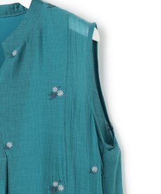 23区 【先行予約/WEB&一部店舗限定】シアーワッシャー 刺繍 ワンピース