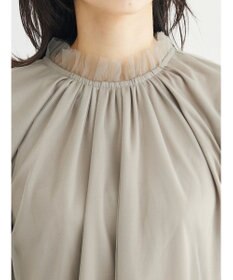 Green Parks ・ＥＬＥＮＣＡＲＥ　ＤＵＥ　チュールハイネックブラウス