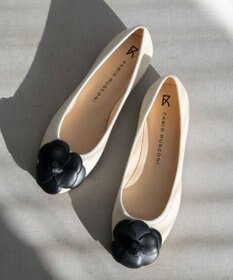 INTER-CHAUSSURES 【FABIO RUSCONI】ラウンドトウフラットカメリアバレエ