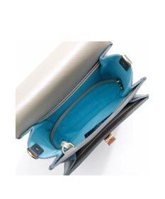 A.D.M.J. 【牛革】ヴィッテリアルマレクタングルショルダー