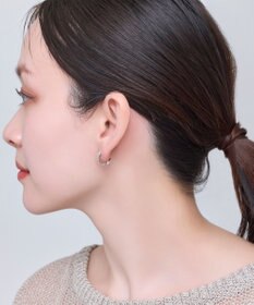 Phoebe 【金属アレルギー対応】マーガレットフラワーフープピアス　シルバー