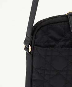 LA BAGAGERIE グリッドキルティングショルダー