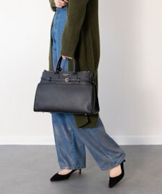 INTER-CHAUSSURES 【CHRISTIAN VILLA】レザーハンドバッグ